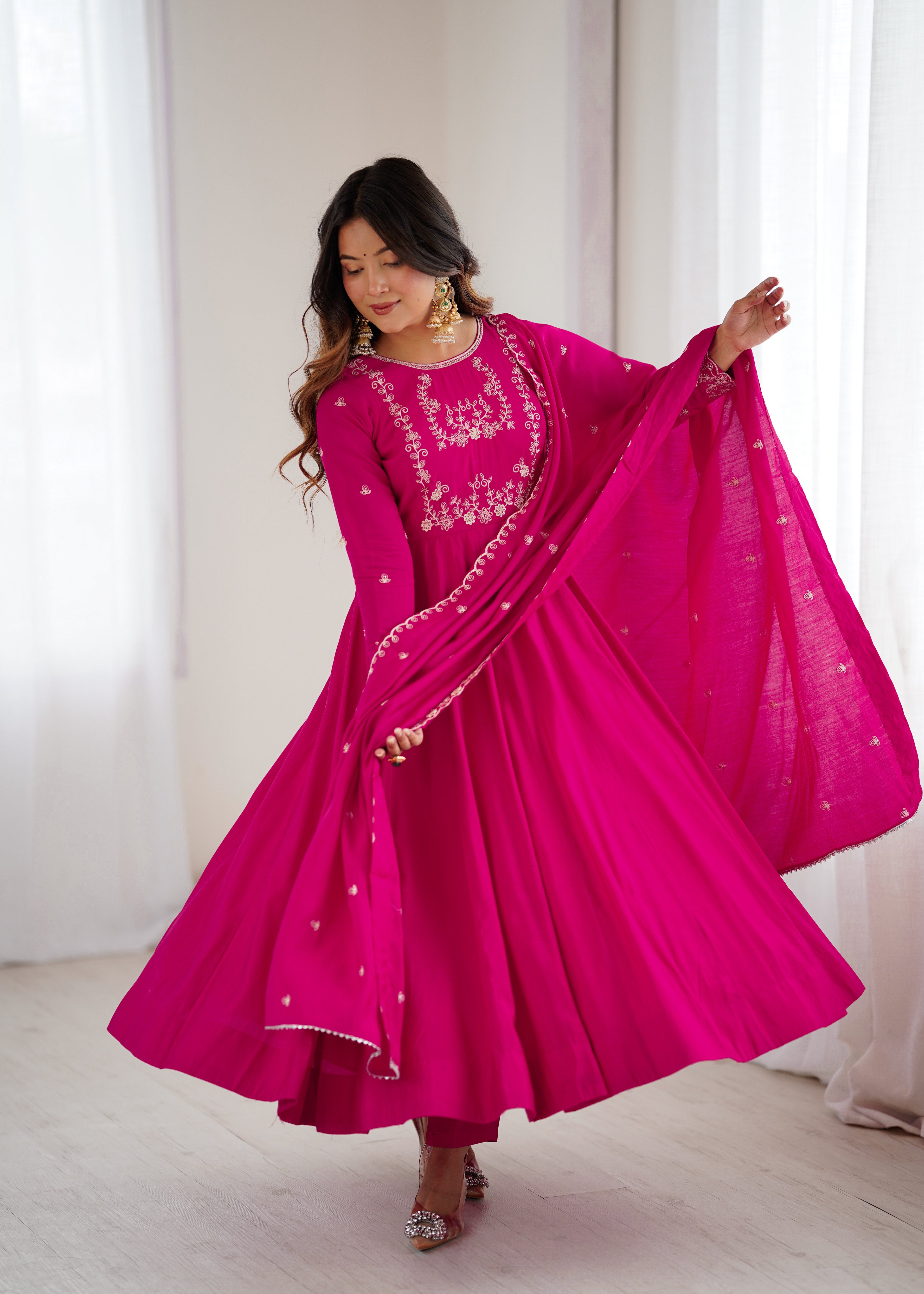 Gulabi Chanderi Silk Kurta Set
