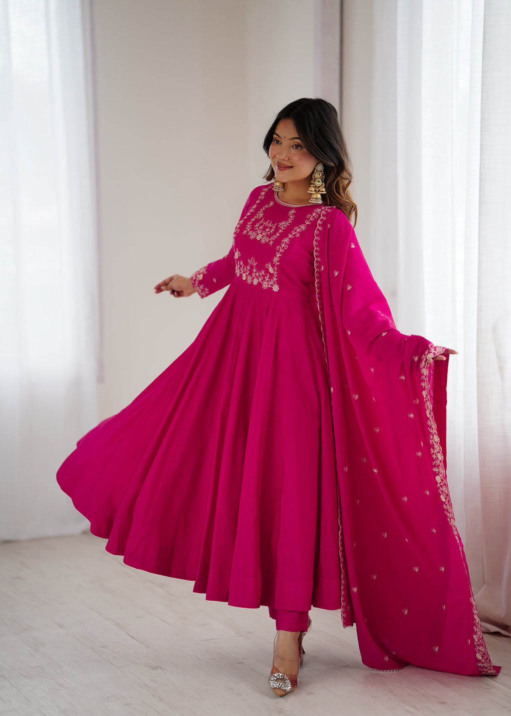 Gulabi Chanderi Silk Kurta Set
