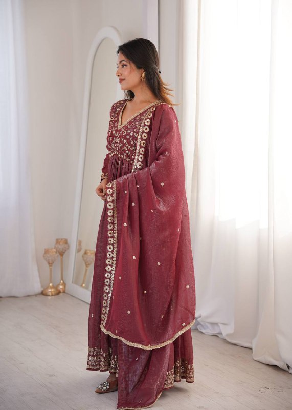 Chiku Sequence Embroidery Kurta Set