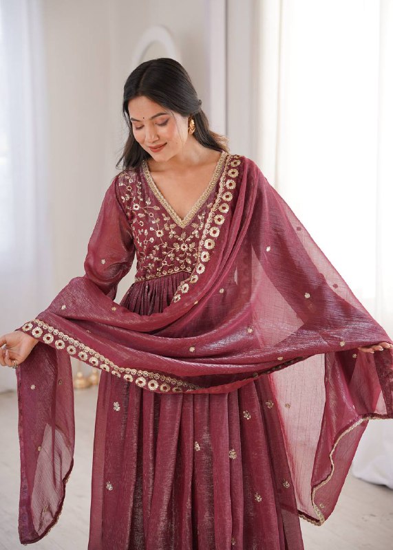 Chiku Sequence Embroidery Kurta Set