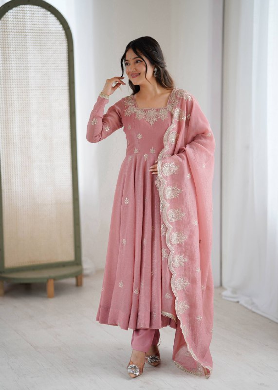 Peach Crunchy Silk Embroidery Kurta Set