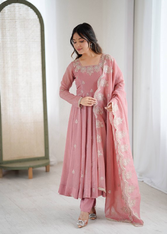 Peach Crunchy Silk Embroidery Kurta Set