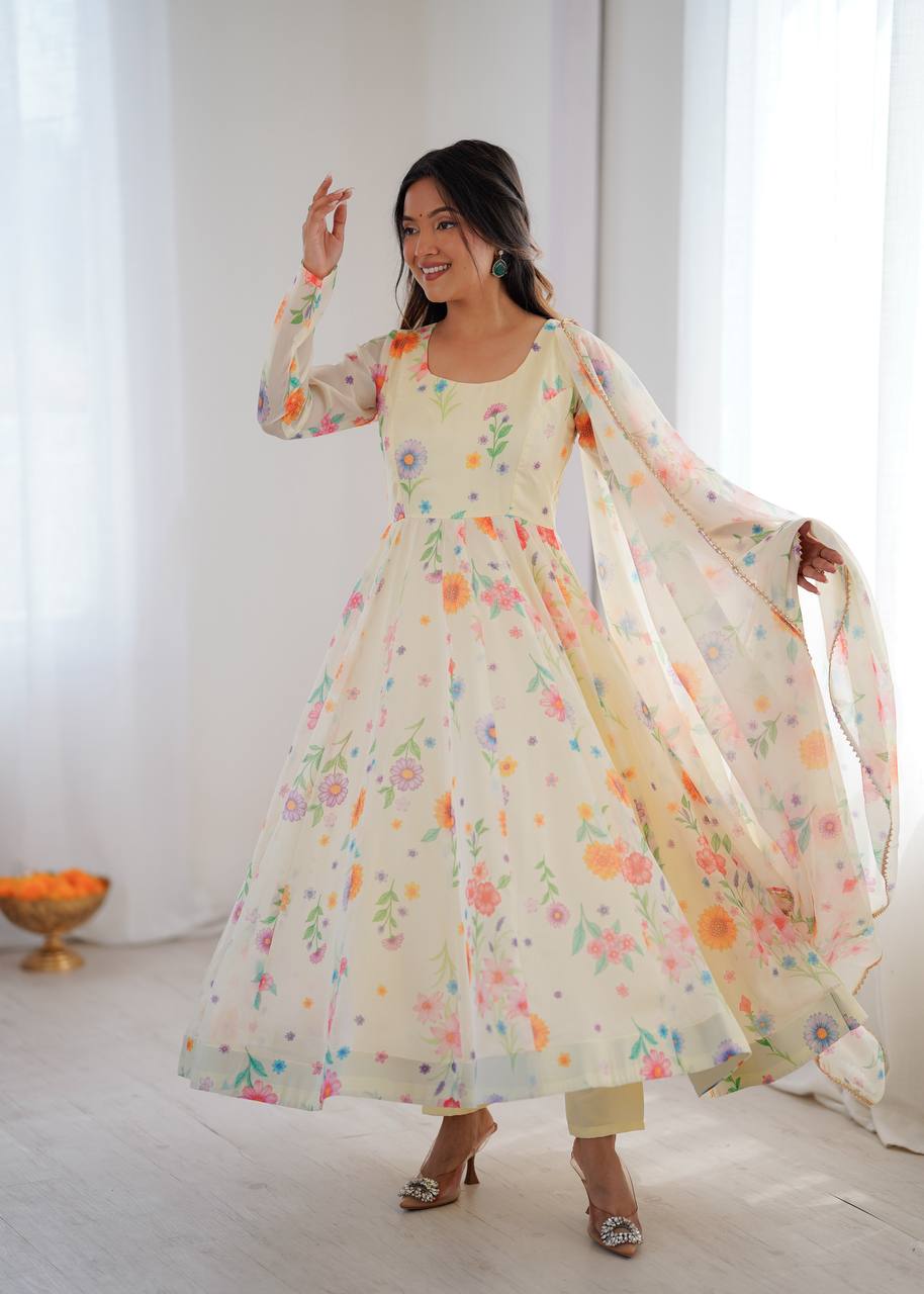 White Organza Lily Kurta Set