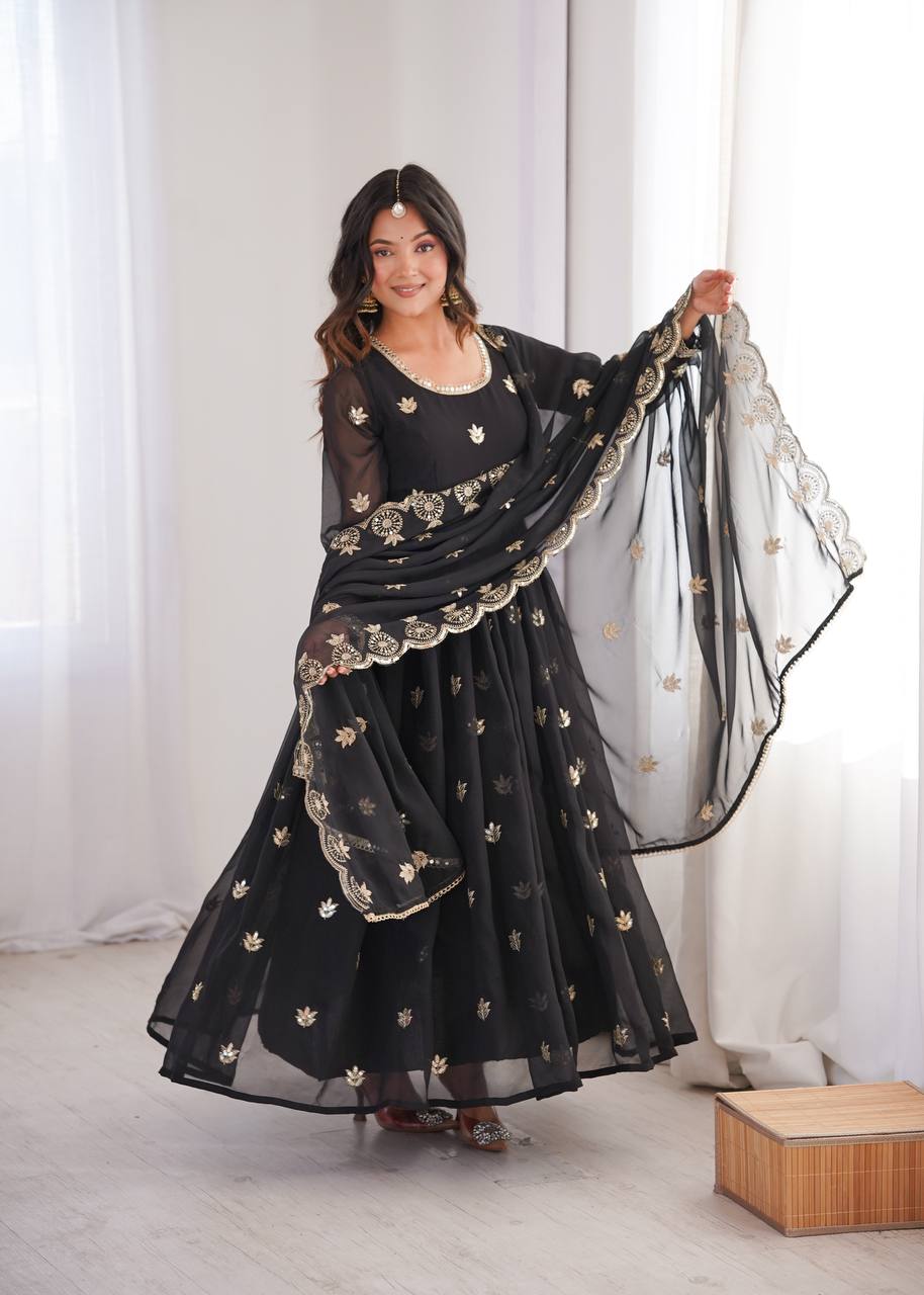 Black Sequence Embroidered Work Kurta Set