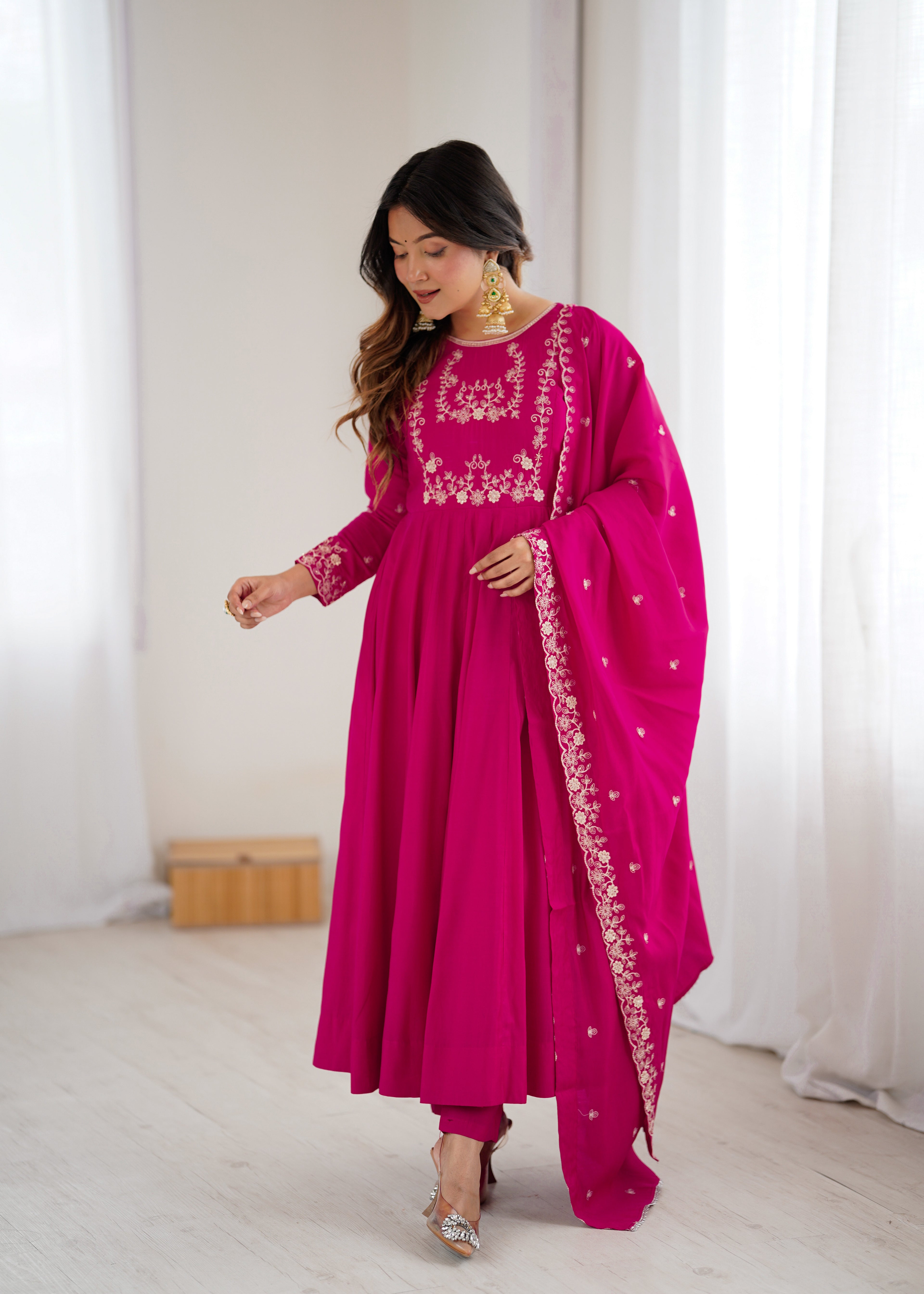 Gulabi Chanderi Silk Kurta Set