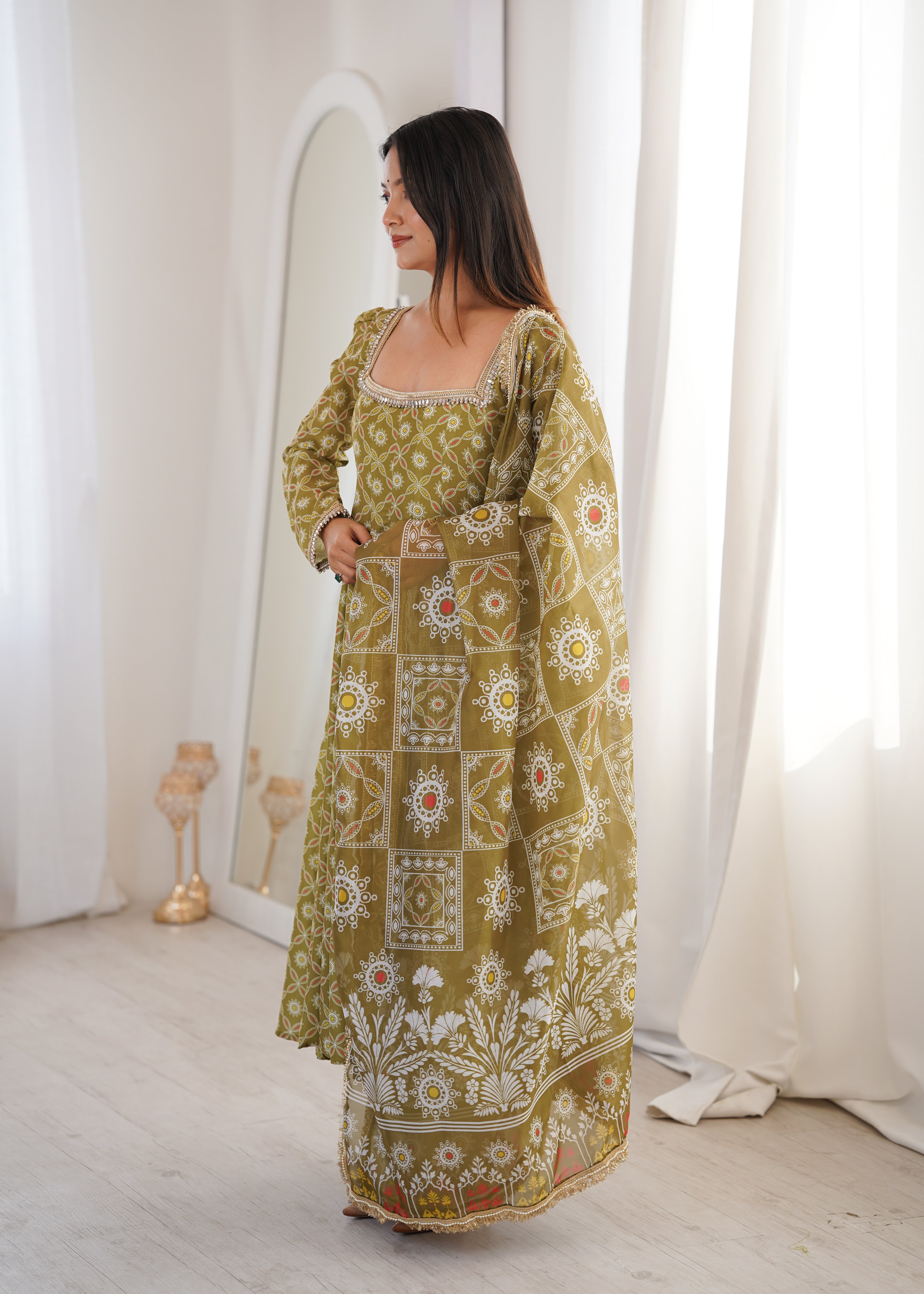 Mahendi Printed Maslin Suit Set