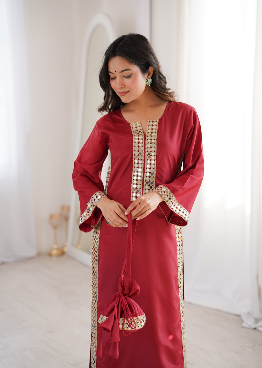 Neela Crepe Mirror Lace work Kurta Set (Maroon)