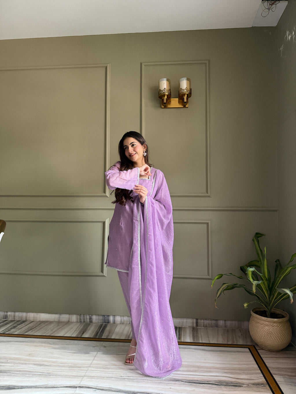 Violent Crunchy Silk Fabric With Siroski Work Kurta Set