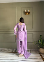 Violent Crunchy Silk Fabric With Siroski Work Kurta Set