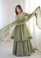 Pista Heavy Crunchy Silk Jacquard Butti Suit Set