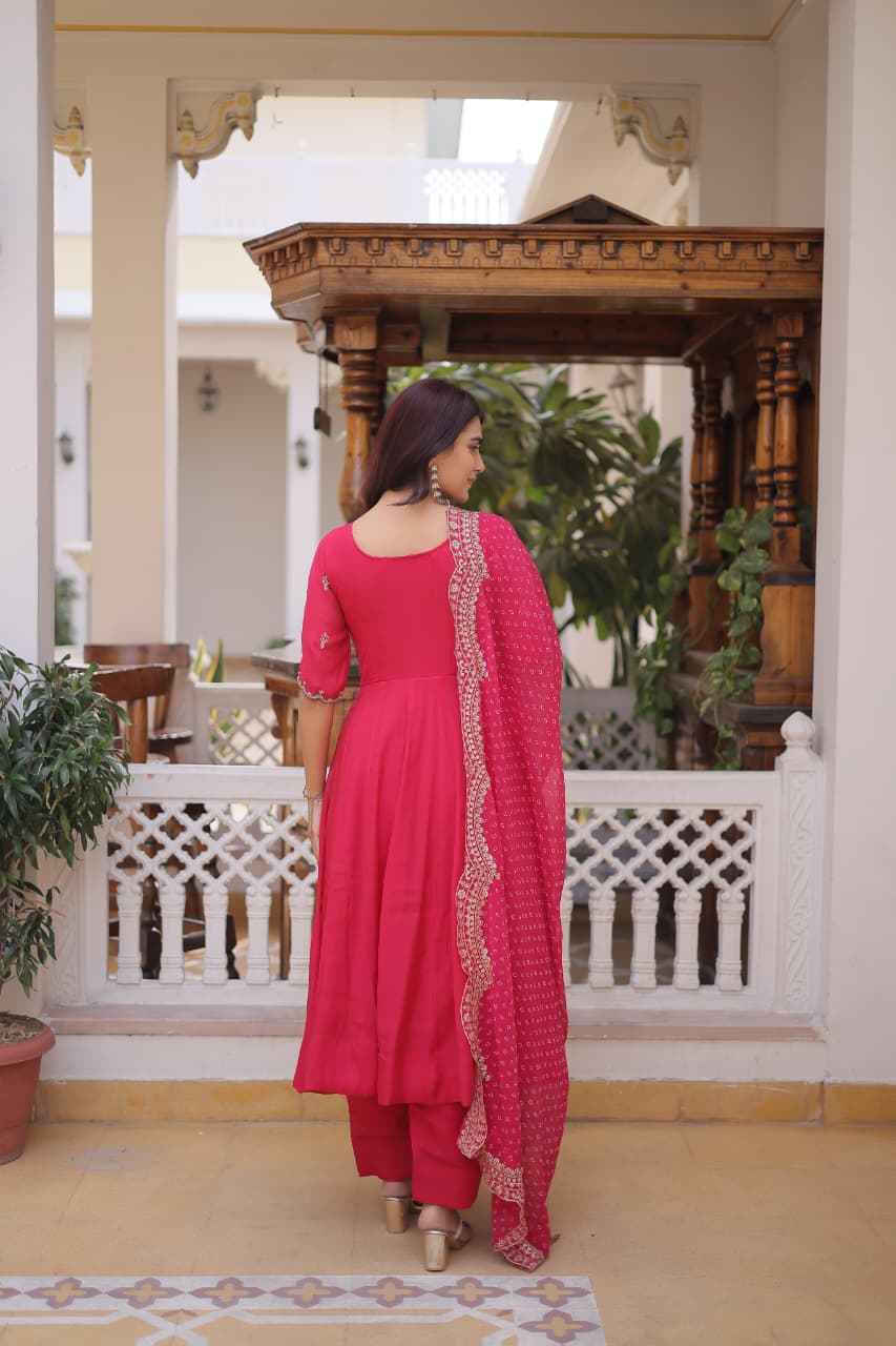 Pink Embroidery Bandhani Style Suit Set