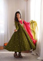 Green Roman Silk Embroidery Work Suit Set